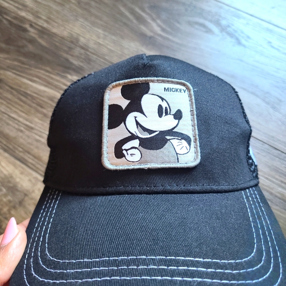 Mickey Mouse baseball cap